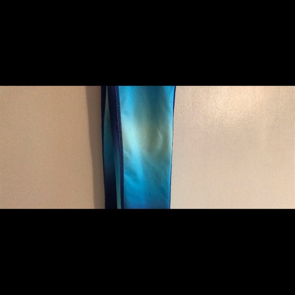 leggings - Picture 2 of 3